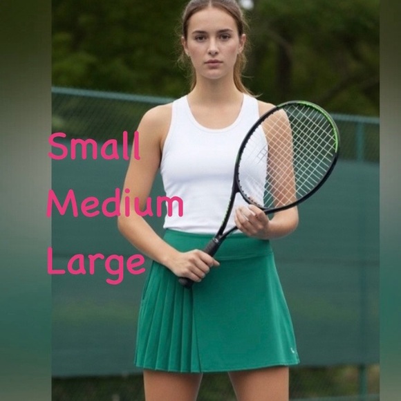 Lole Dresses & Skirts - Lolë Game Skort Asymmetrical Skirt Various Sizes in Green . NWT